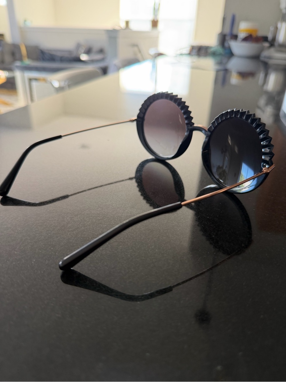 Dolce&Gabbana DG6130 Sunglasses in Black with Rose Gold Temples - Picture 4 of 11